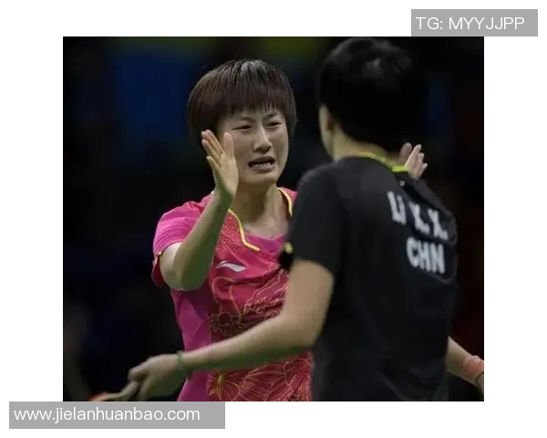 南京羽毛球队逆袭之路揭秘：从低谷到大满贯的奋斗历程与荣耀时刻